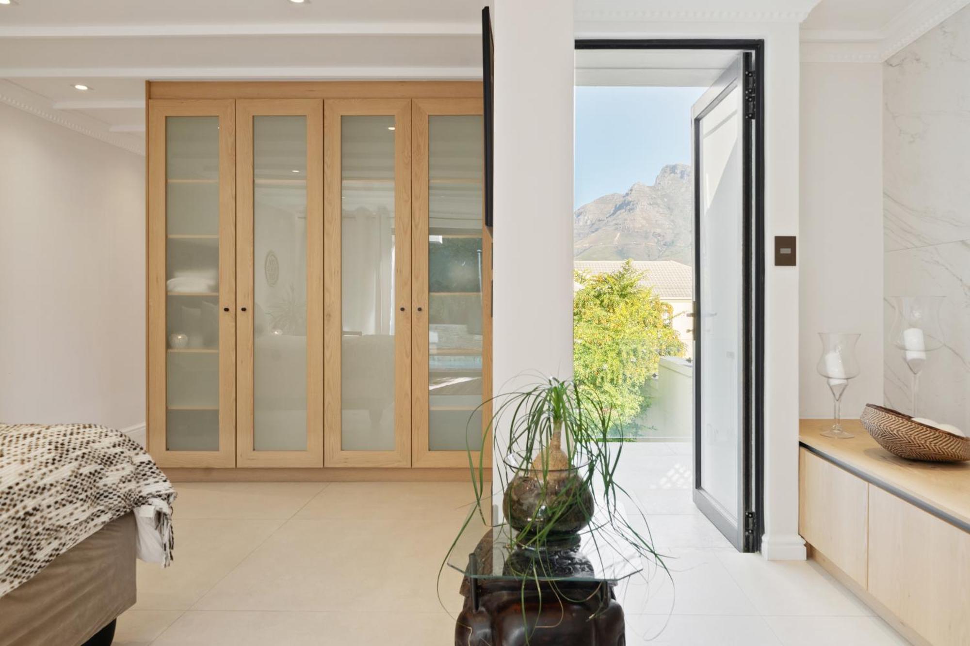 The Lookout - Panoramic 4 Bedroom House With Free Wifi And Pool Cape Town Dış mekan fotoğraf
